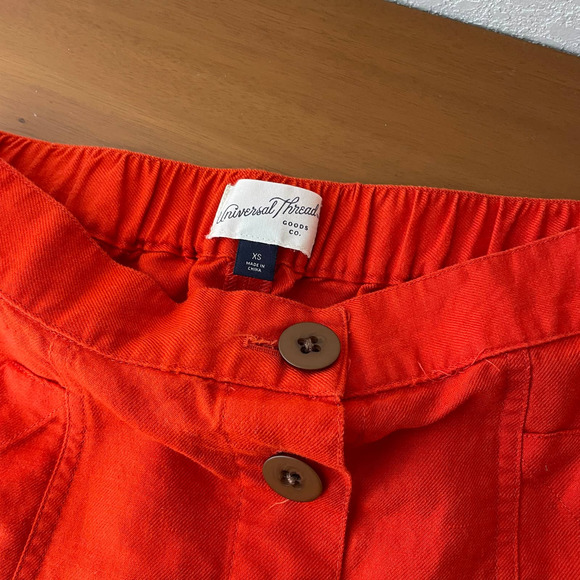 Universal Thread Red button front midi skirt sz XS - Picture 4 of 5